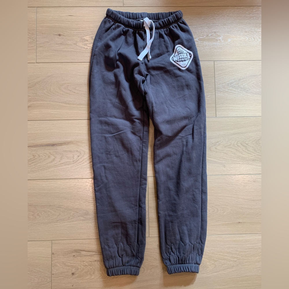 Women’s Muskoka Bear Wear sweatpants size xs
